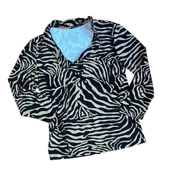 J. Mclaughlin zebra print Durham ruffled Catalina Cloth 3/4 sleeve tee Size XS - Picture 2 of 9